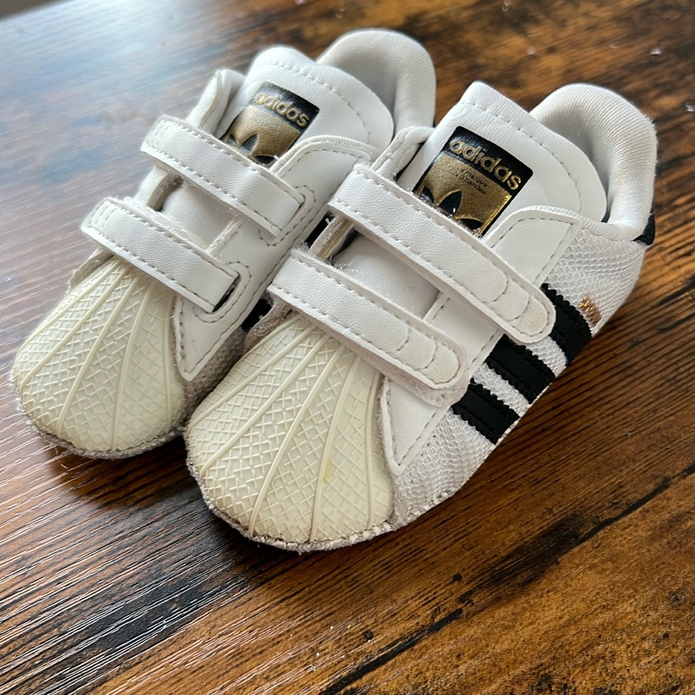 Adidas Superstar crib shoe